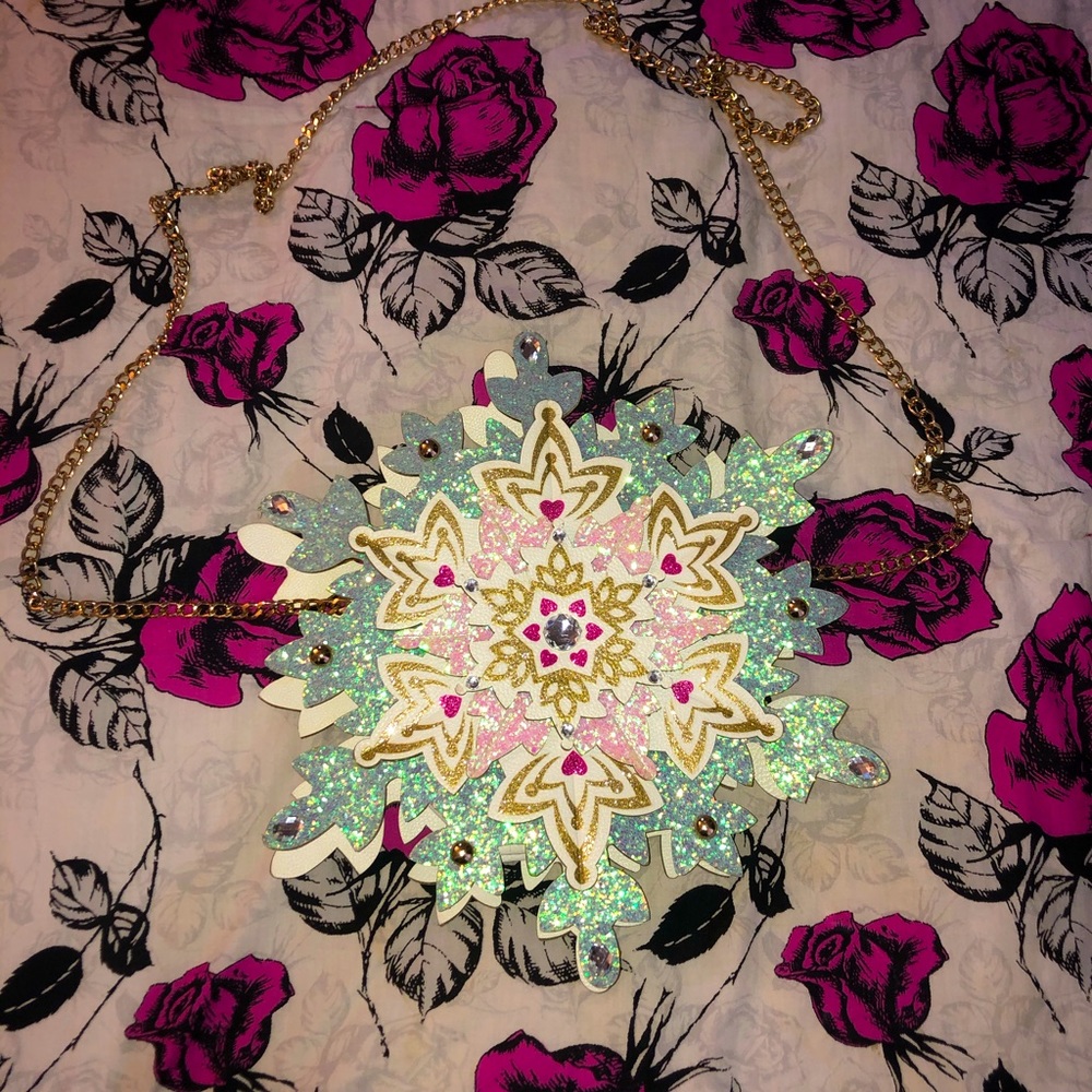 Betsey Johnson snowflake bag (RARE)